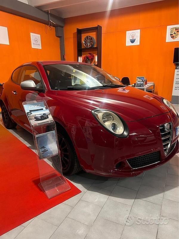 Usata Alfa Romeo MiTo 78 CV (57 kW) 2016 Rosso Utilitaria