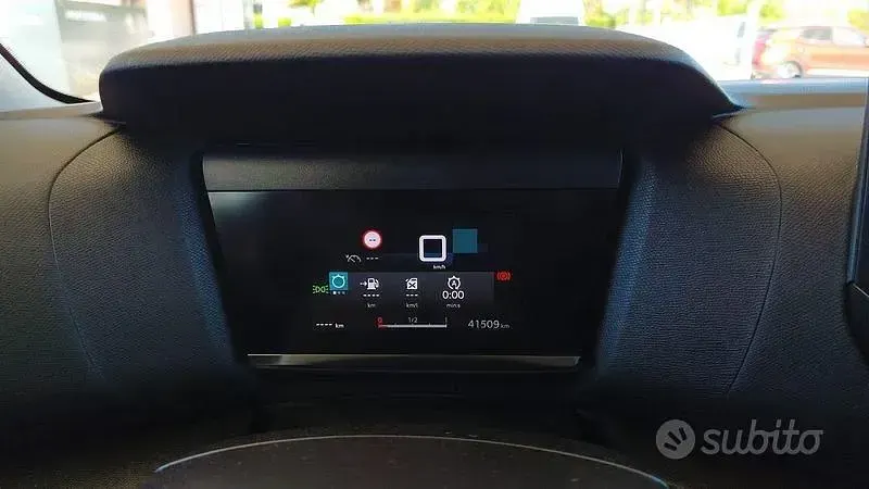 Usata Citroën C4 PureTech 131 CV (96 kW) 2024 Nero SUV