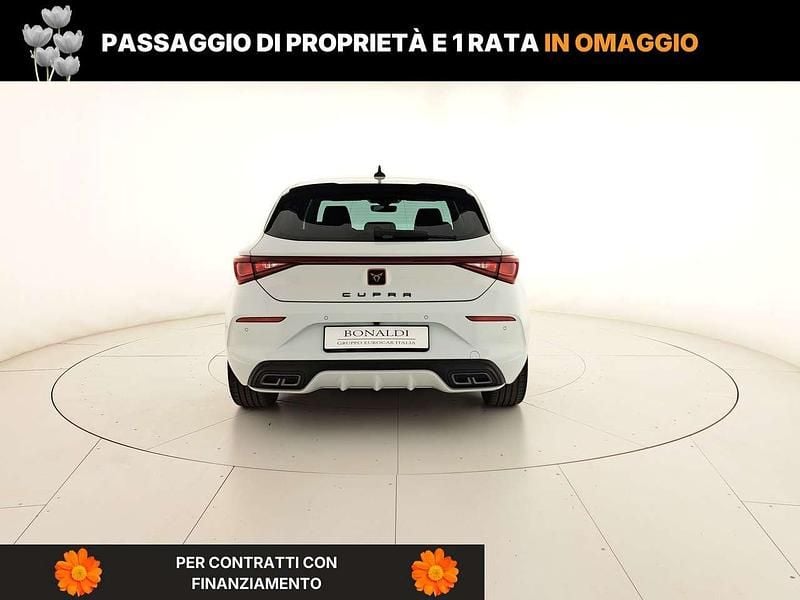 Usata Cupra Leon 150 CV (110 kW) 2024 Bianco nevada Berlina