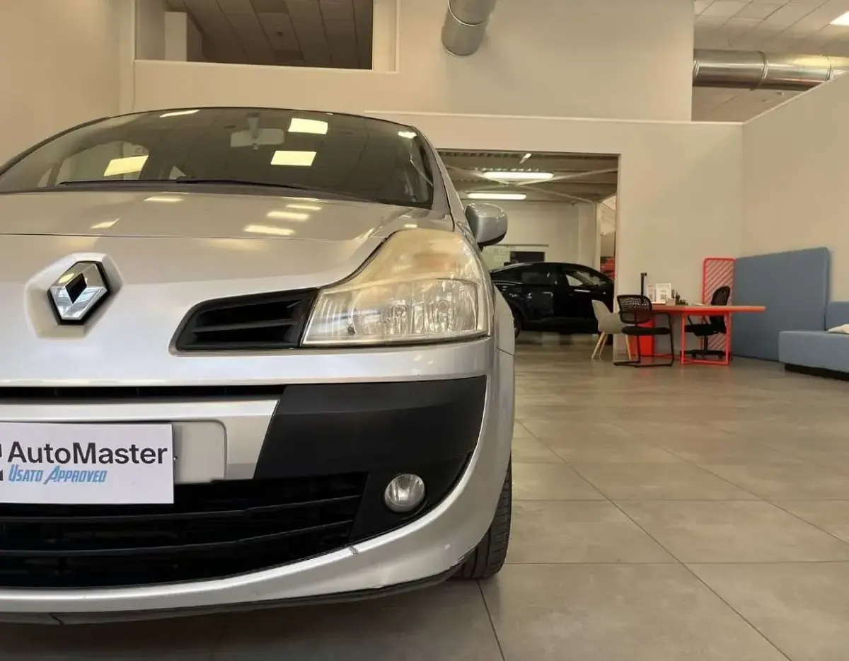Usata Renault Modus Dynamique 75 CV (55 kW) 2009 Nero Monovolume
