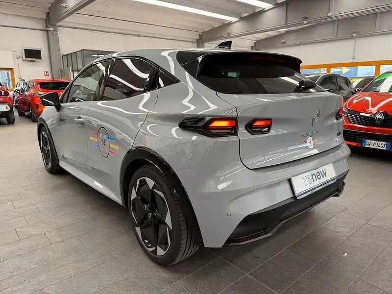 Usata Renault Clio Techno 158 CV (116 kW) 2025 Grigio Utilitaria