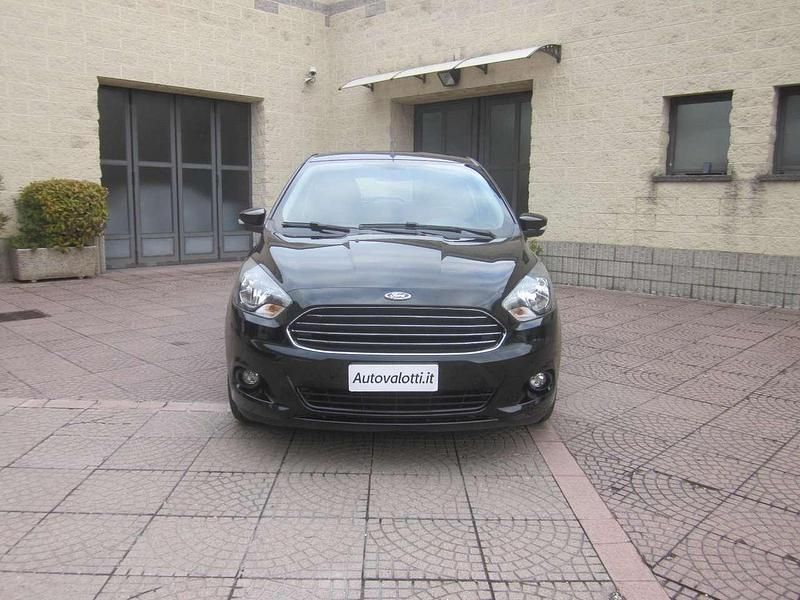 Usata Ford Ka 71 CV (52 kW) 2017 Nero Berlina