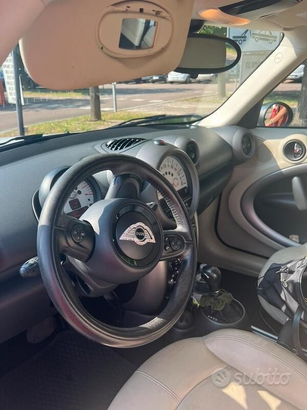 Usata Mini Countryman 98 CV (72 kW) 2012 Bianco SUV