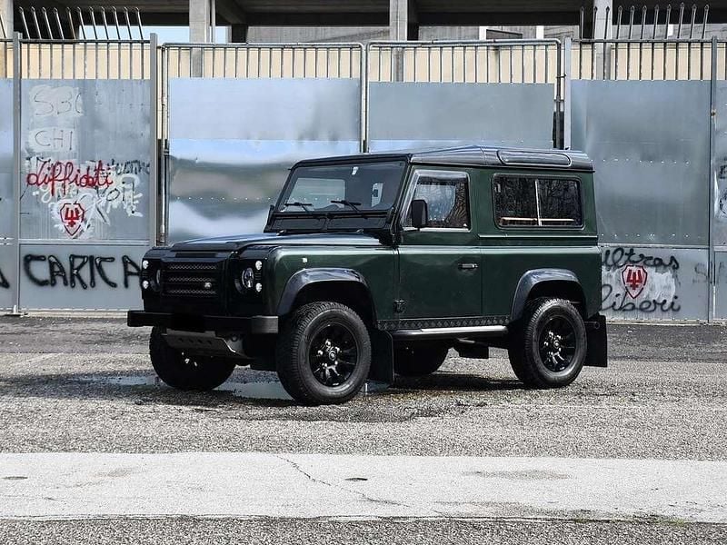 Usata Land Rover Defender 136 CV (100 kW) 1996 Verde SUV