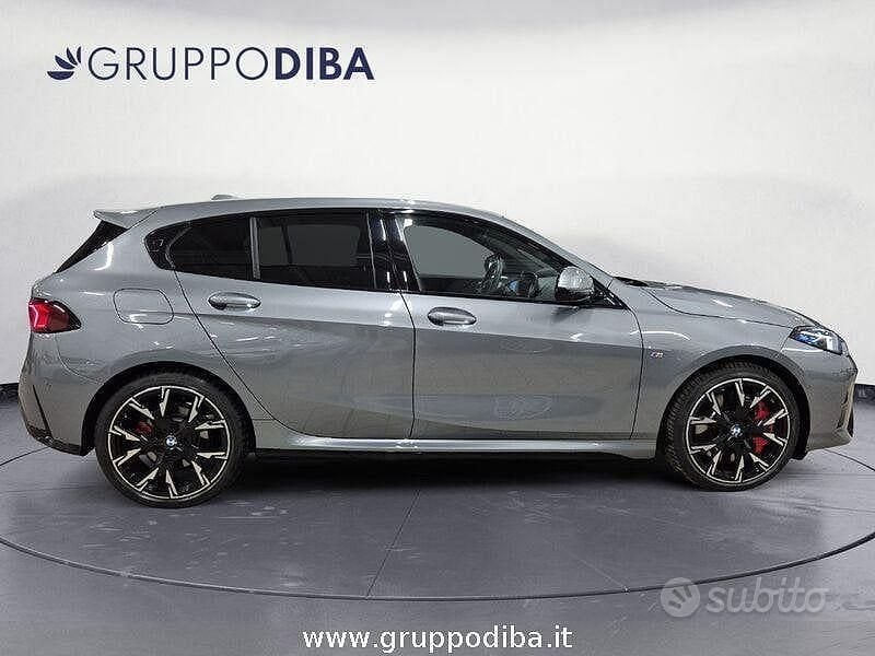 Usata BMW 118 M Sport 150 CV (110 kW) 2025 Grigio Utilitaria