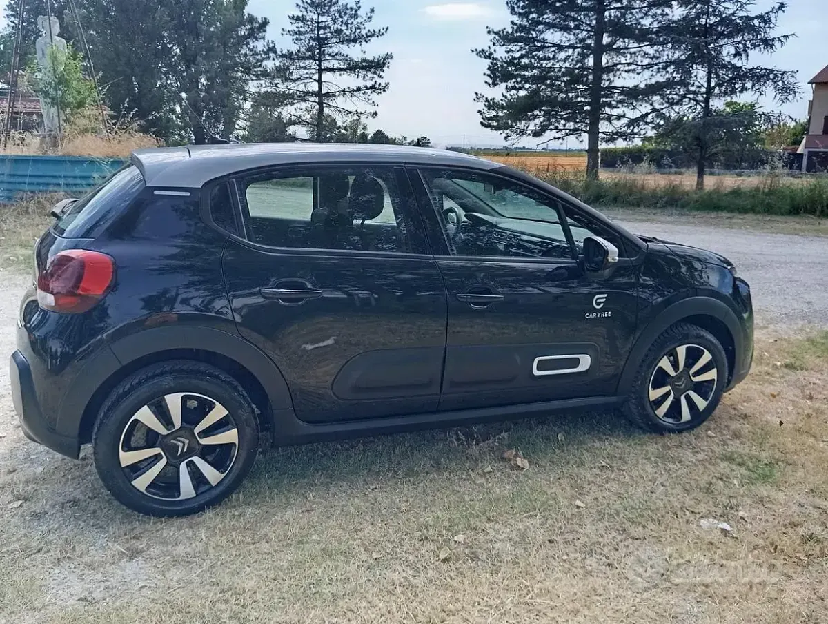 Usata Citroën C3 Feel 83 CV (61 kW) 2021 Nero Utilitaria