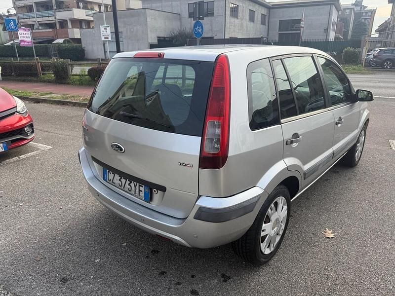 Usata Ford Fusion 90 CV (66 kW) 2006 Grigio Utilitaria