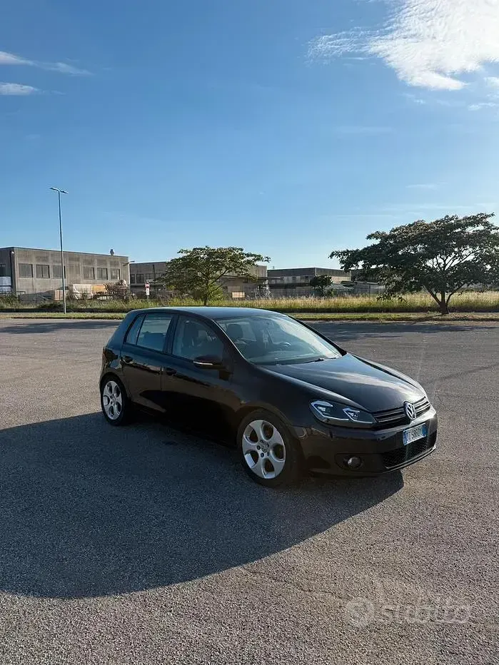 Usata VW Golf VI 110 CV (80 kW) 2008 Utilitaria