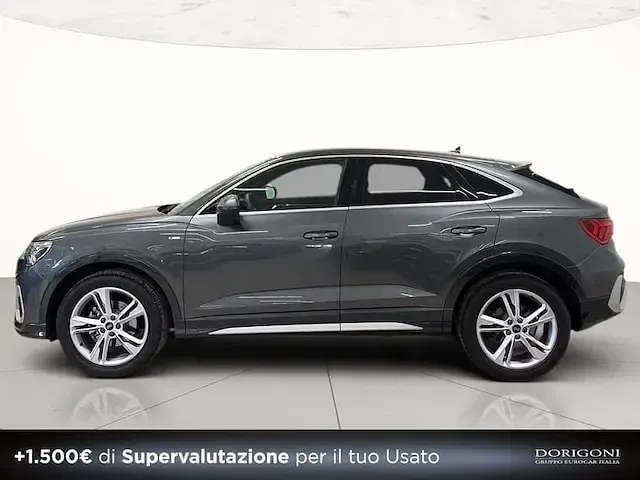 Usata Audi Q3 Sportback Ambiente 150 CV (110 kW) 2025 Grigio daytona perlato SUV