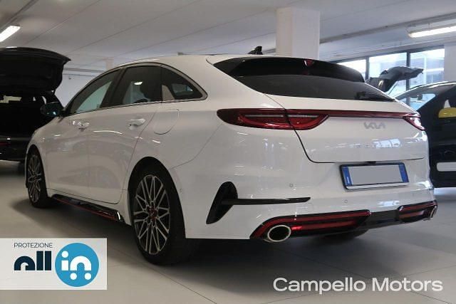 Usata Kia ProCeed GT 204 CV (150 kW) 2023 Bianco Station wagon