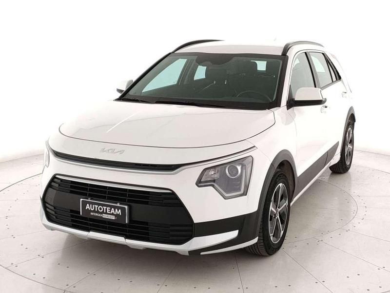 Usata Kia Niro 105 CV (77 kW) 2022 Bianco SUV