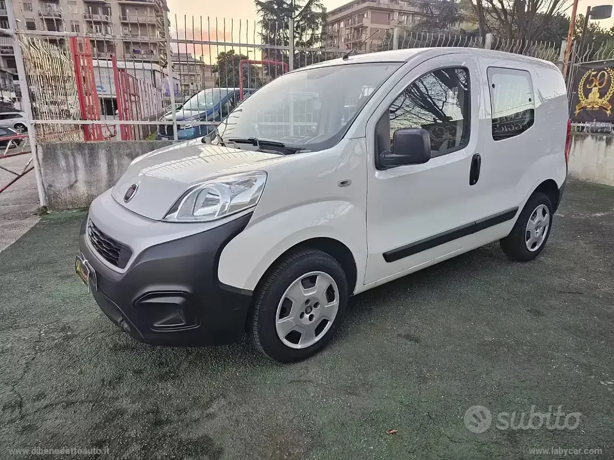 Usata Fiat Fiorino Trekking 80 CV (58 kW) 2018 Bianco Monovolume