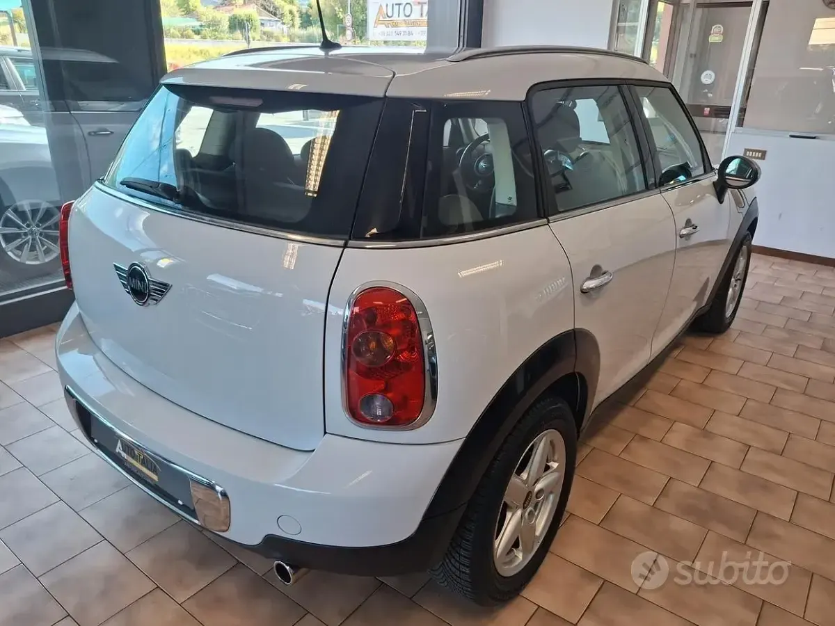 Usata Mini Countryman 90 CV (66 kW) 2012 Bianco SUV