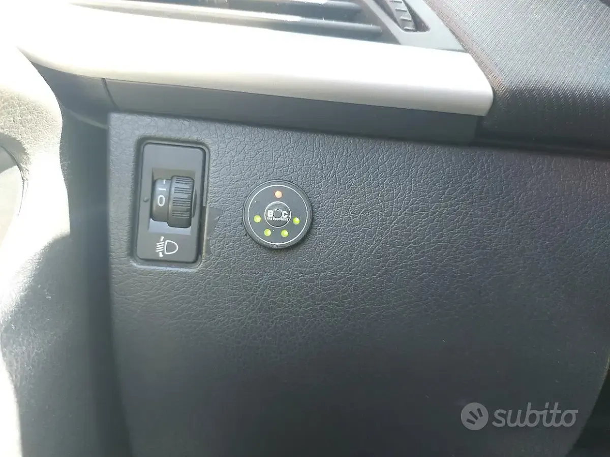 Usata Peugeot 207 88 CV (64 kW) 2010 Grigio Berlina