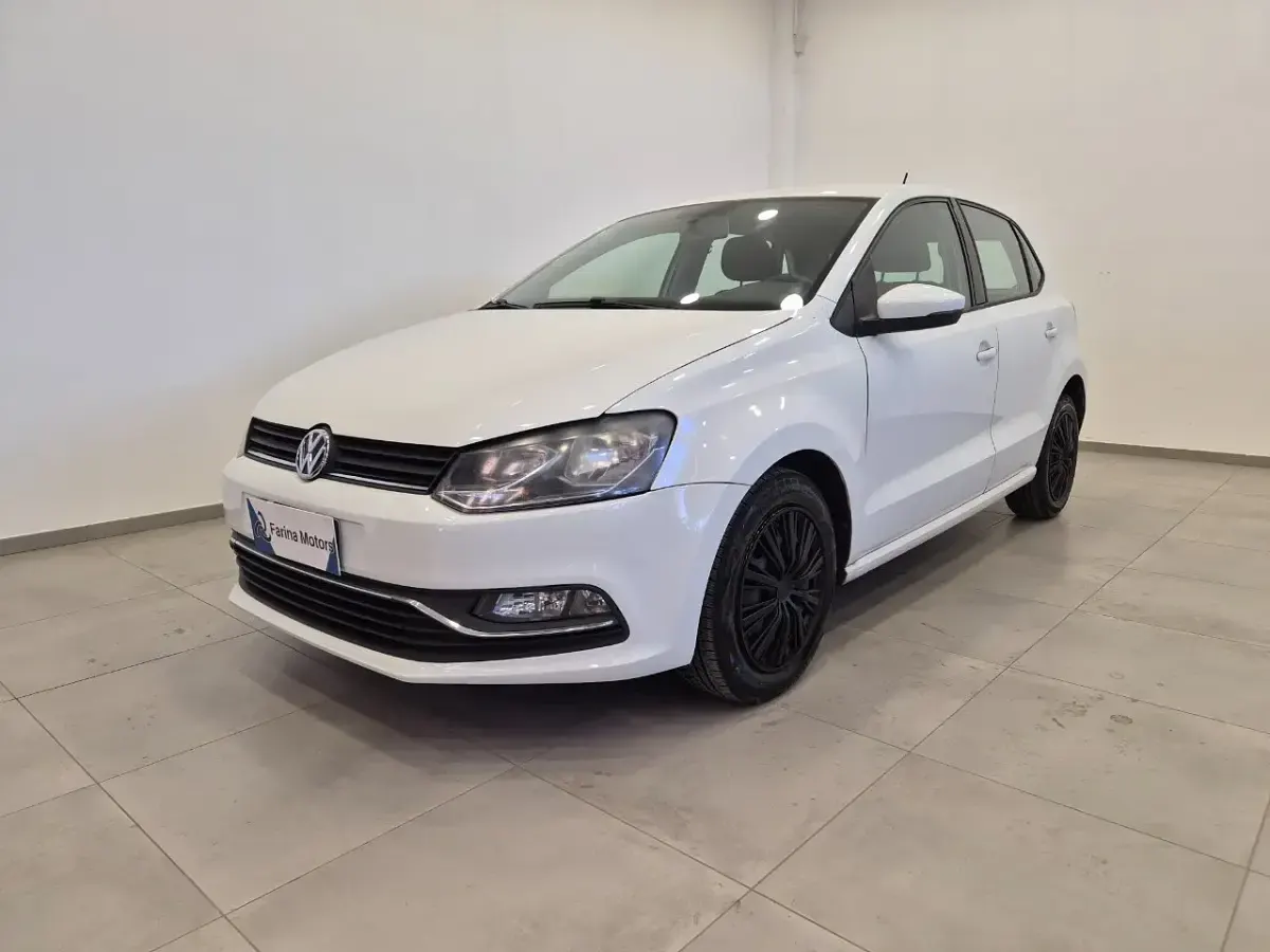 Usata VW Polo Trendline 75 CV (55 kW) 2015 Berlina