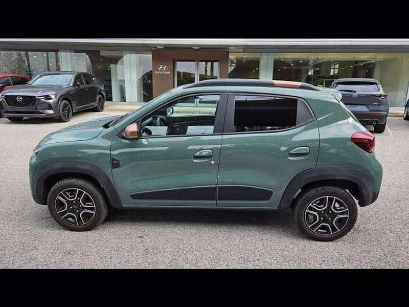 Usata Dacia Spring Extreme 47 kW (65 CV) 2023 Verde Utilitaria