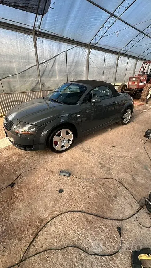 Usata Audi TT 179 CV (131 kW) 2000 Grigio Coupé