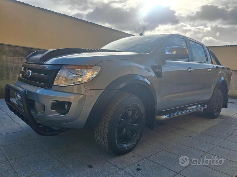 Usata Ford Ranger XLT 149 CV (109 kW) 2013 Grigio Pick-up