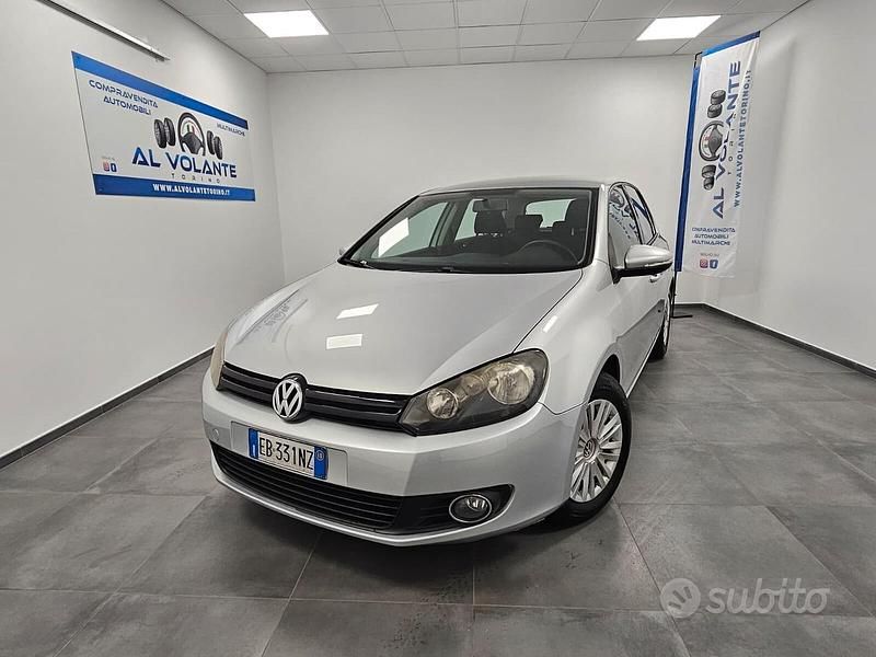 Usata VW Golf VI Trendline 105 CV (77 kW) 2010 Grigio Utilitaria