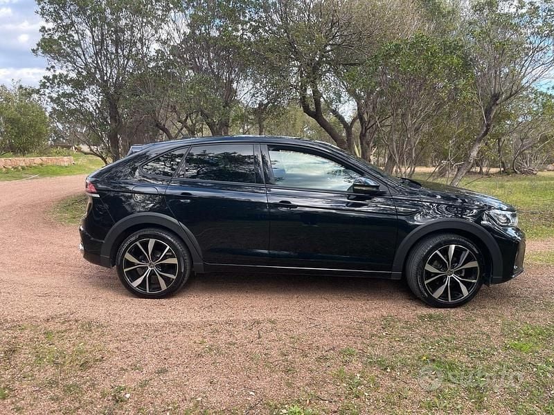 Usata VW Taigo R-line 2022 Nero SUV