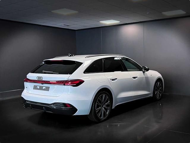 Nuova Audi A5 S-Line 204 CV (150 kW) 2025 Bianco ghiaccio Coupé