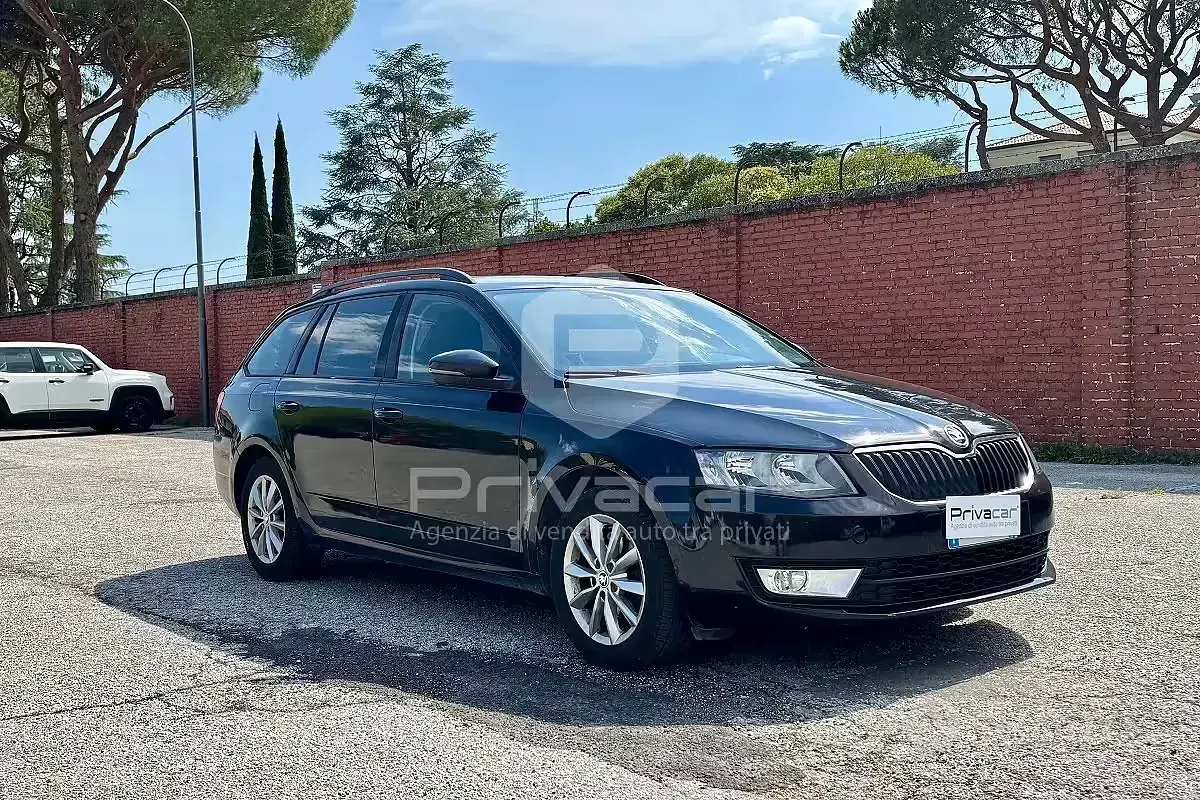 Usata Skoda Octavia Ambition 110 CV (80 kW) 2015 Nero Station wagon