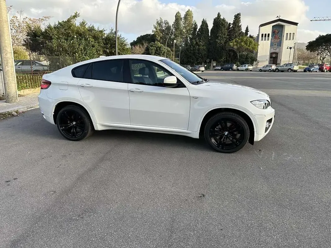 Usata BMW X6 Shadowline 245 CV (180 kW) 2010 Bianco SUV