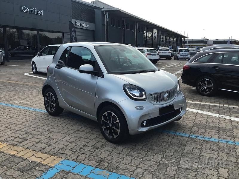 Usata Smart ForTwo Coupé 71 CV (52 kW) 2018 Grigio Coupé