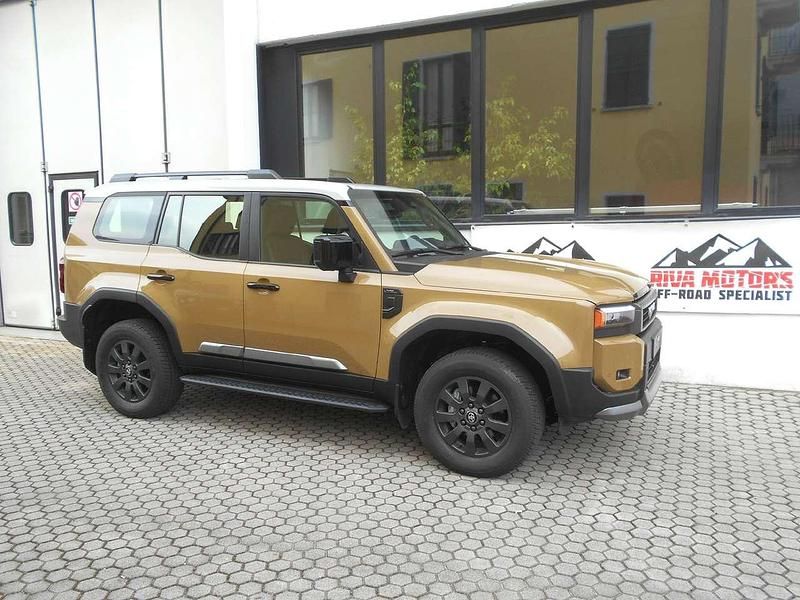 Nuova Toyota Land Cruiser 271 CV (199 kW) 2026 Beige SUV