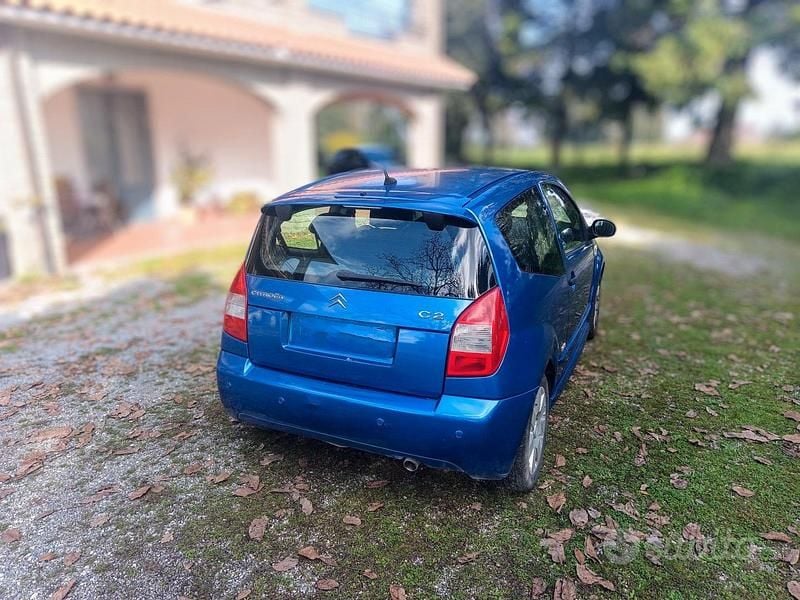 Usata Citroën C2 VTR Sport 73 CV (53 kW) 2006 Blu Utilitaria