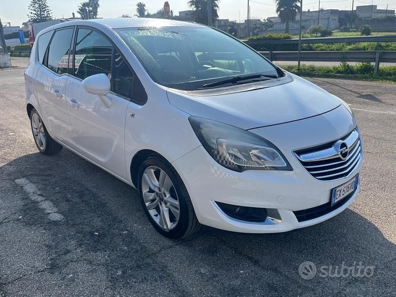 Usata Opel Meriva Cosmo 119 CV (87 kW) 2014 Bianco Monovolume