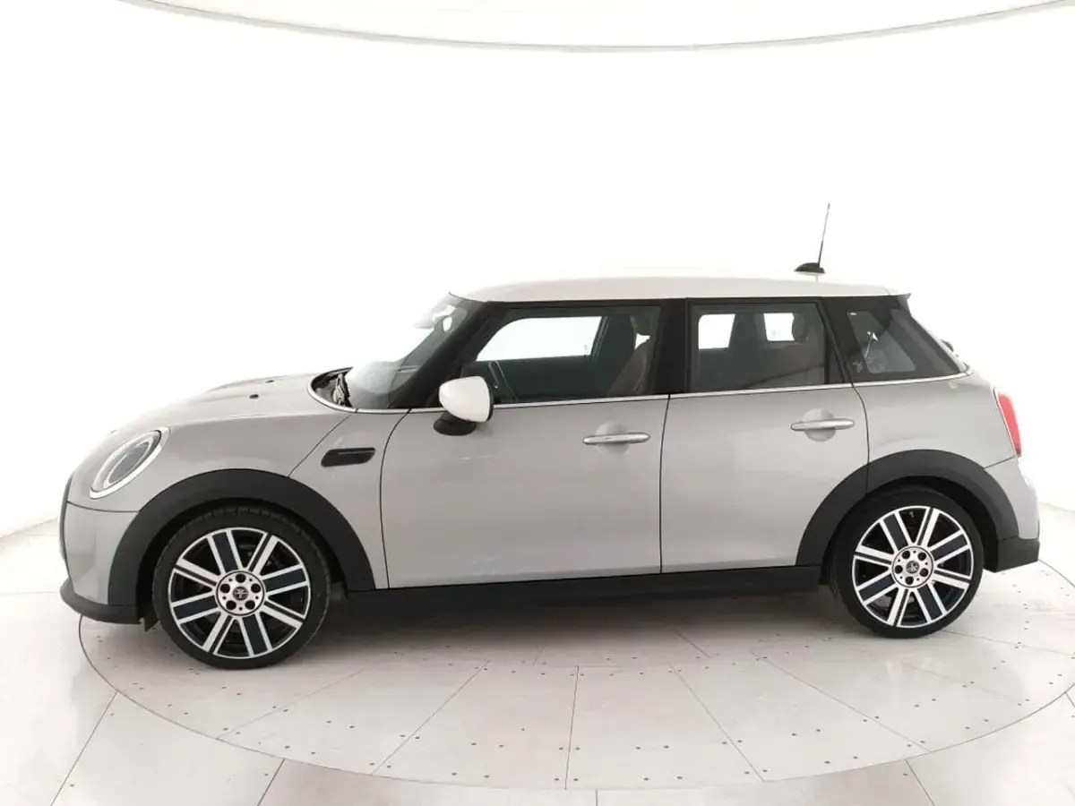Usata Mini Cooper 136 CV (100 kW) 2023 Argento Utilitaria