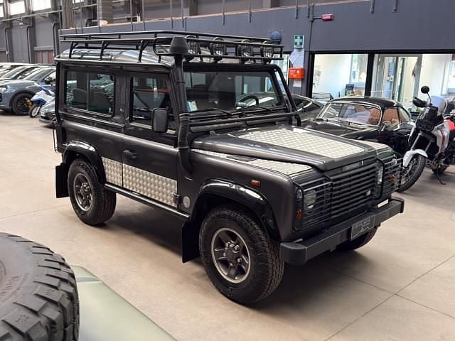 Usata Land Rover Defender S 122 CV (89 kW) 2001 Grigio scuro metallizzato Utilitaria