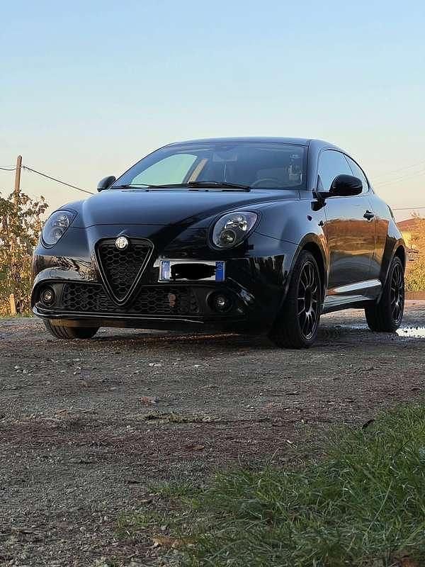 Usata Alfa Romeo MiTo Super 95 CV (69 kW) 2018 Utilitaria
