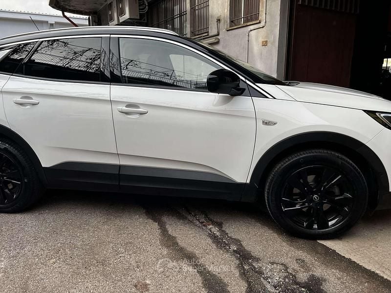 Usata Opel Grandland X Business Edition 131 CV (96 kW) 2021 Bianco SUV