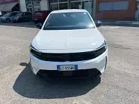 Usata Opel Corsa 101 CV (74 kW) 2025 Bianco Utilitaria