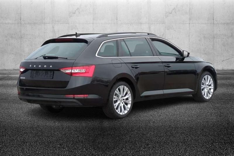 Usata Skoda Superb Style 150 CV (110 kW) 2024 Nero Station wagon