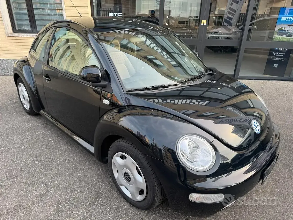 Usata VW New Beetle 116 CV (85 kW) 1999 Utilitaria
