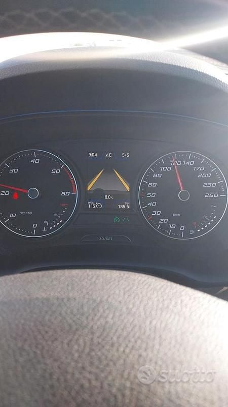 Usata Seat Ateca 115 CV (84 kW) 2019 Grigio SUV
