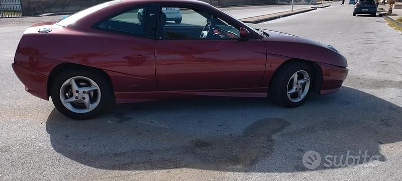 Usata Fiat Coupé 131 CV (96 kW) 1996 Rosso Coupé