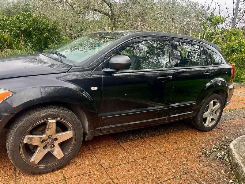 Usata Dodge Caliber SXT 140 CV (102 kW) 2007 Nero Utilitaria