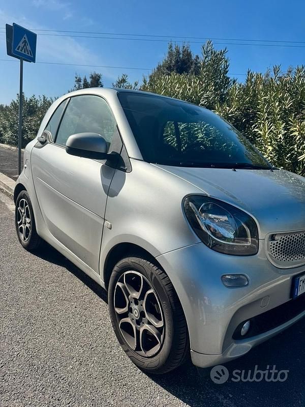 Usata Smart ForFour 2017 Utilitaria