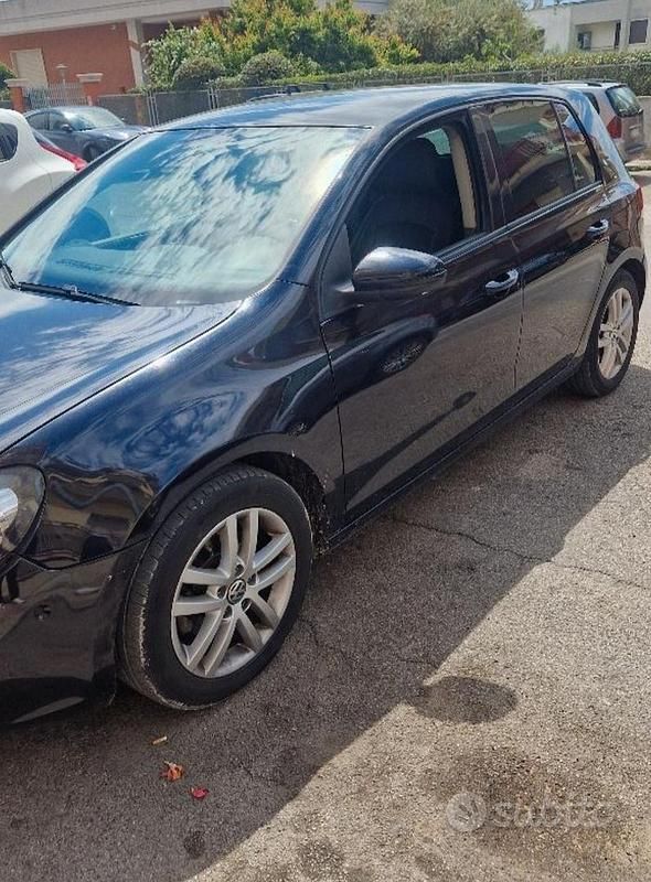 Usata VW Golf VI 110 CV (80 kW) 2009 Nero Utilitaria