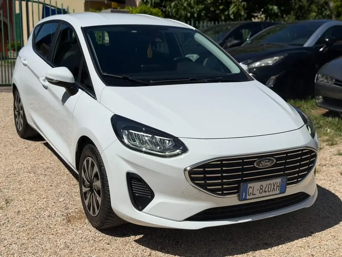 Usata Ford Fiesta Active 125 CV (91 kW) 2022 Bianco Utilitaria