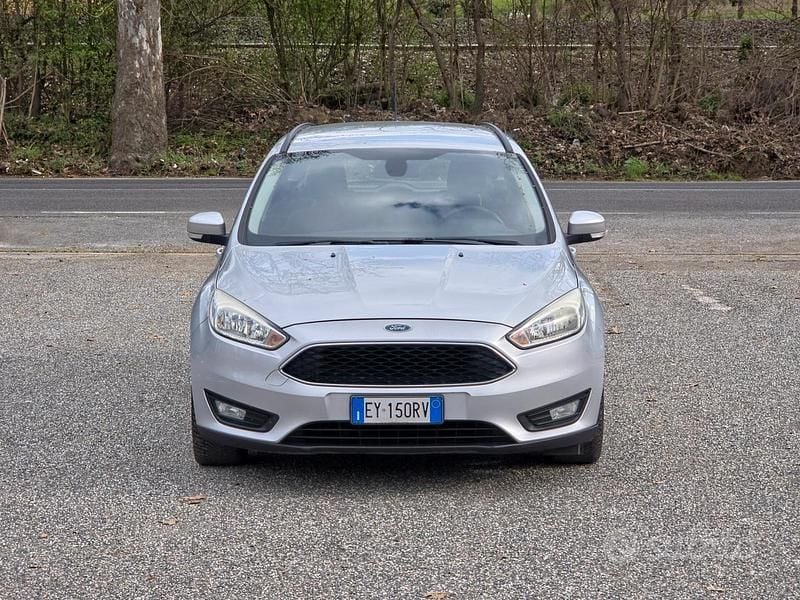 Usata Ford Focus Titanium 120 CV (88 kW) 2015 Grigio Station wagon