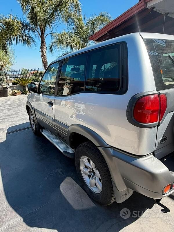 Usata Nissan Terrano 2001 Grigio SUV