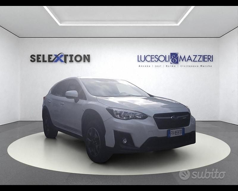 Usata Subaru XV Style 114 CV (83 kW) 2019 Bianco SUV