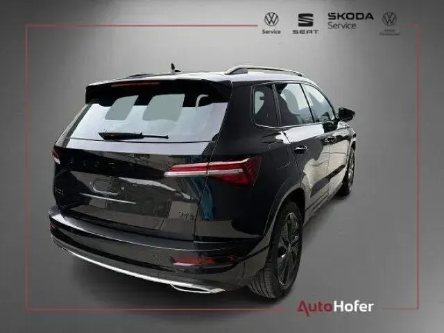 Nuova Skoda Karoq SportLine 150 CV (110 kW) 2026 Nero SUV