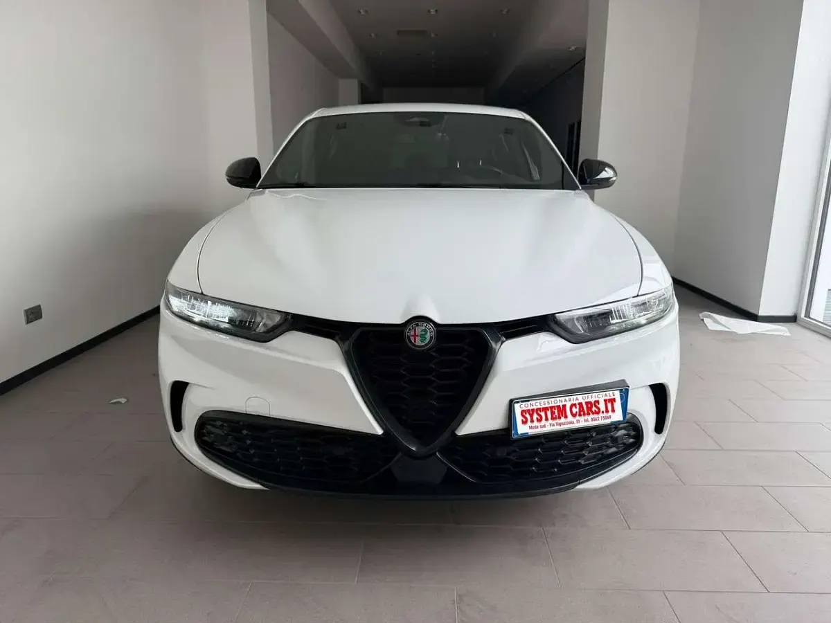 Usata Alfa Romeo Tonale Sprint 131 CV (96 kW) 2023 Bianco SUV