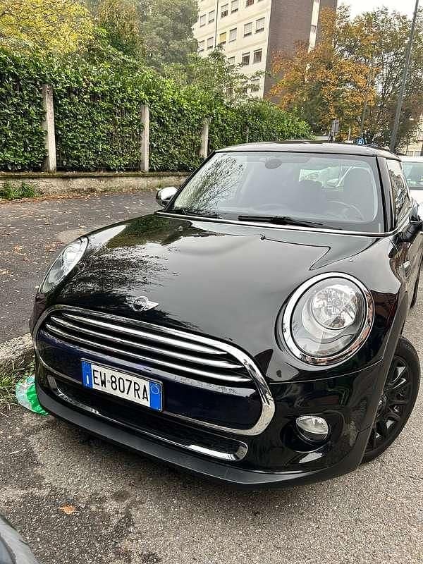 Nero Usata 2014 Mini Cooper Due volumi | 11.000 € (Buon prezzo) - Immagine 1/4
